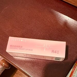 Velvet Lip Mud - Pink